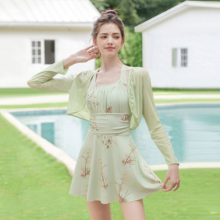 泳衣女2024新款 女士连体两件套微胖女孩遮肉高级感泡温泉度假泳装