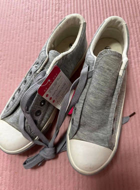 灰色系带平底帆布鞋学生鞋