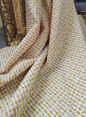 EG-190815-2TC色织格纹绣花多色绣花花边雕孔绣花打孔绣