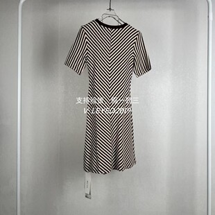 MixMax/ins特卖2023秋季国内专柜正品短袖连衣裙 1233260006-999