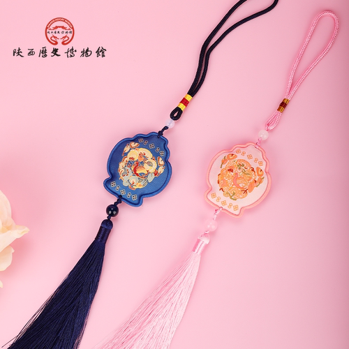 花舞大唐陕历博文创香囊挂件