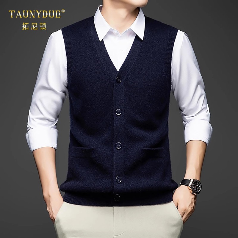 TAUNYDUE 100纯山羊绒背心男厚款毛衣秋冬V领针织开衫纽扣马夹男