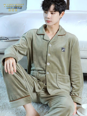 时尚加厚宽松长袖保暖珊瑚绒睡衣男士秋冬季大码男款可外穿家居服