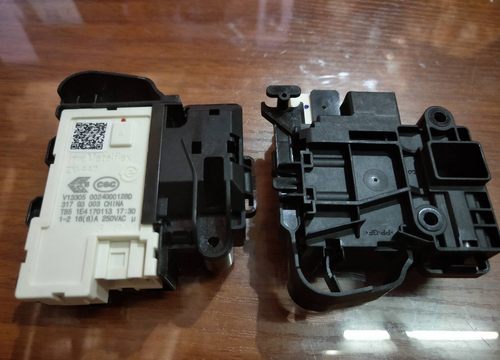 滚筒洗衣机开关电磁门锁