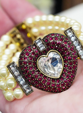 HEIDI三层仿珍珠红爱心手链