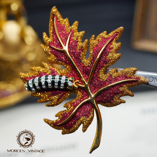 Vintage中古首饰JOAN RIVERS毛毛虫闪粉红枫叶胸针