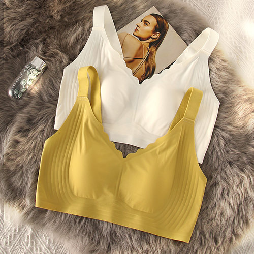 无痕无钢圈大胸显小大码内衣