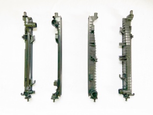 GLK280 ML350 S63 W163 550汽车水箱水室盖 W210 适用于奔驰W204