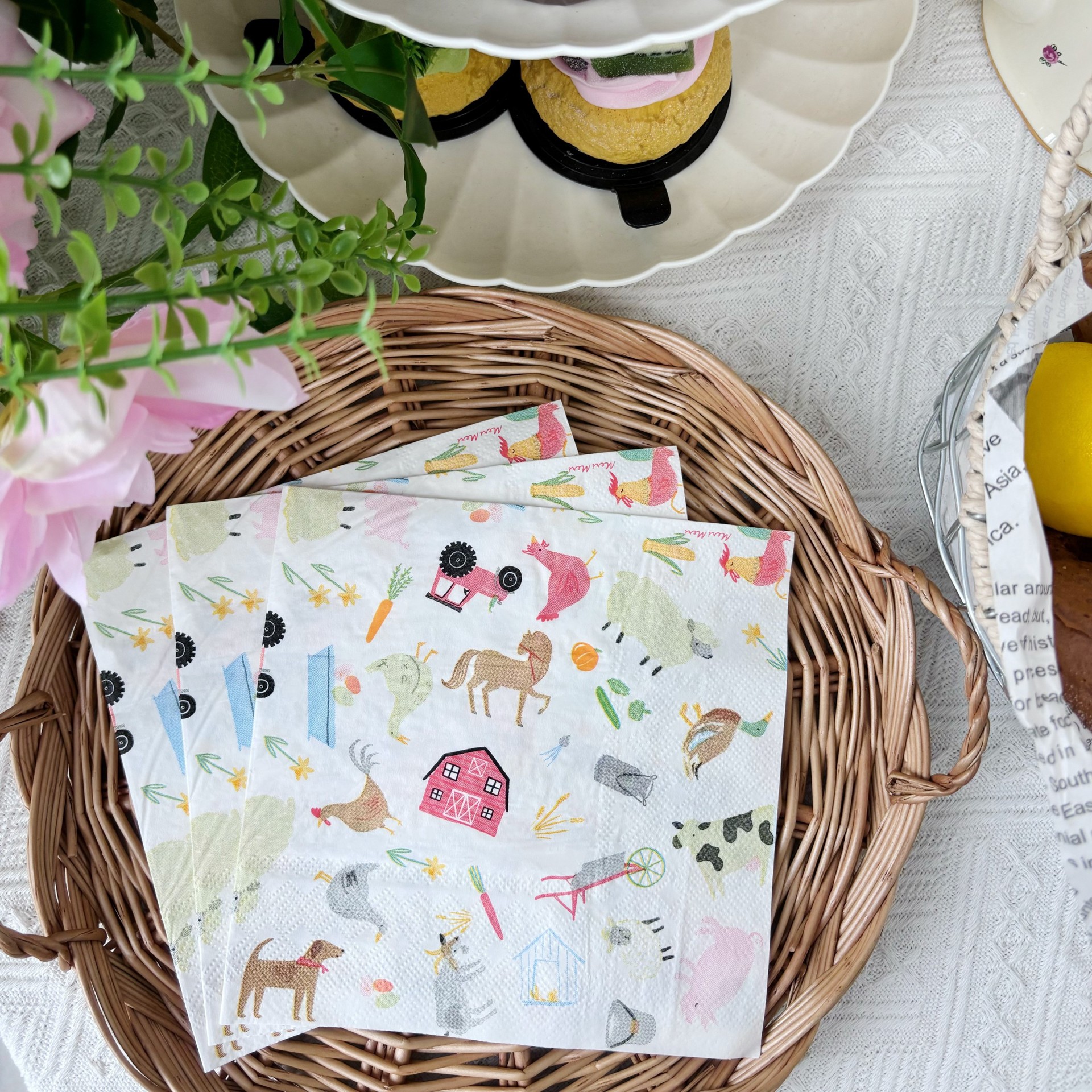 20张外贸出口卡通农场彩色餐巾纸高档婚礼纸巾酒店装饰杯花纸33cm