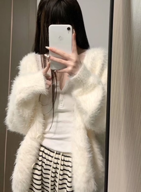 高级感！慵懒风白色水貂绒毛衣开衫外套女2026春装新款宽松针织衫