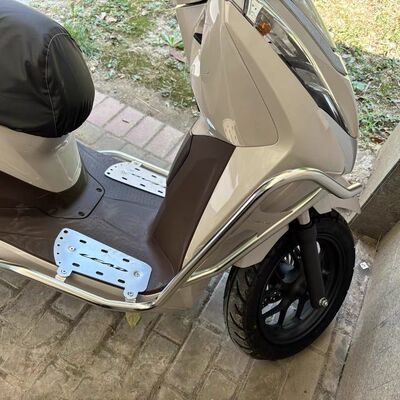 适用本田LEAD125护杠保险杠不锈钢脚踏板立德改装配件支架