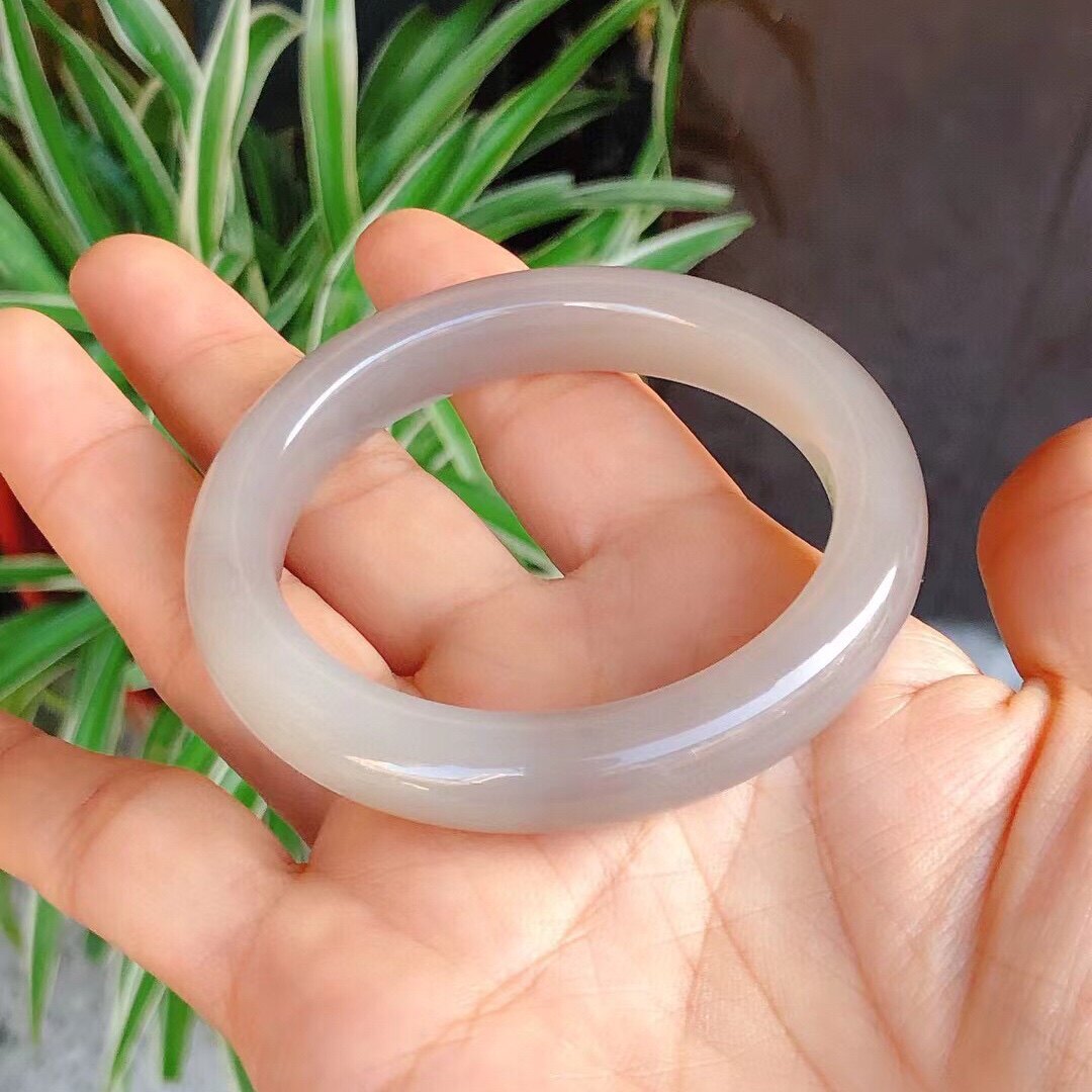 天然青海料和田玉冰葡萄紫罗兰手镯玉镯烟紫色镯子 54圈口带证书