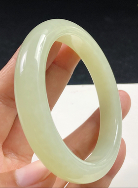 新货爆款纯天然新疆和田玉浅黄口手镯玉镯浅色黄玉镯子58圈口女款