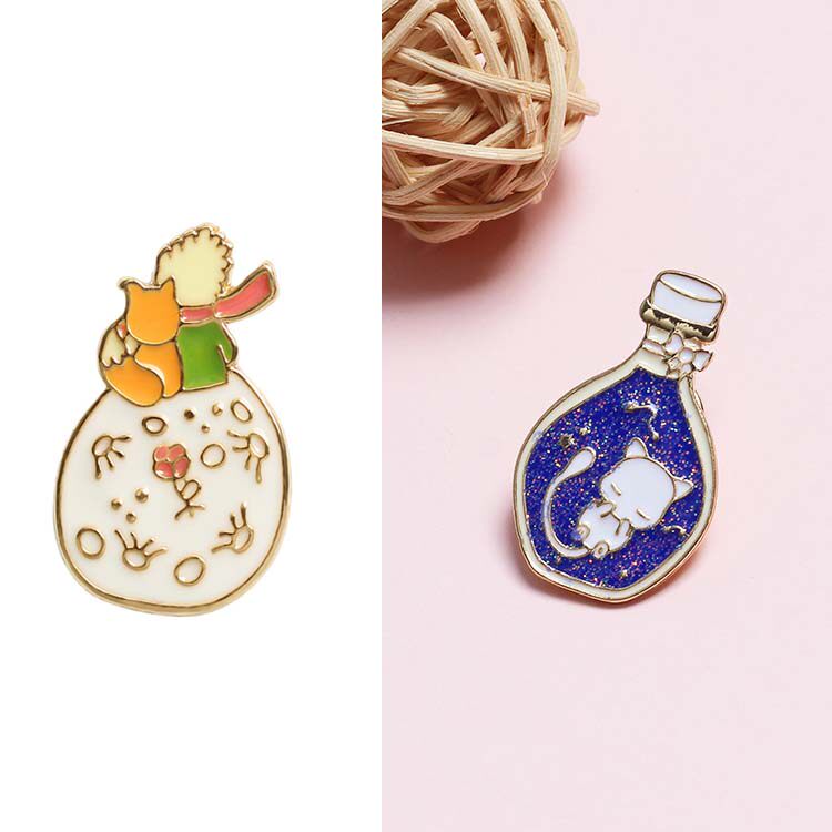 日系可爱卡通王子小狐狸玫瑰花蓝色许愿瓶猫咪学生情侣胸针徽章