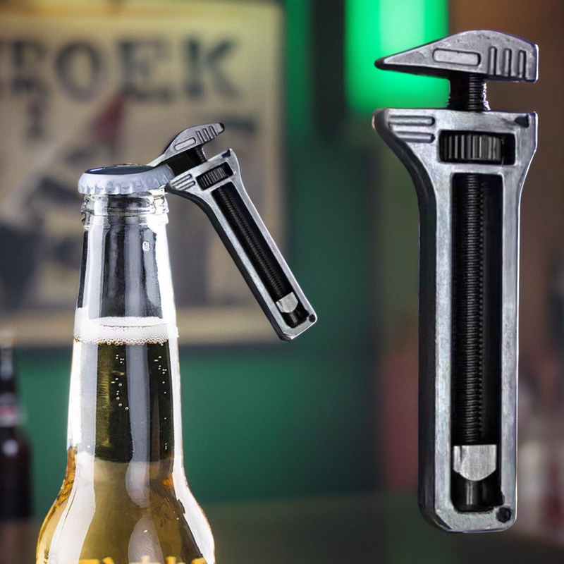 开瓶器触手可及的紧凑型多功能工具Compact Titanium Multitool