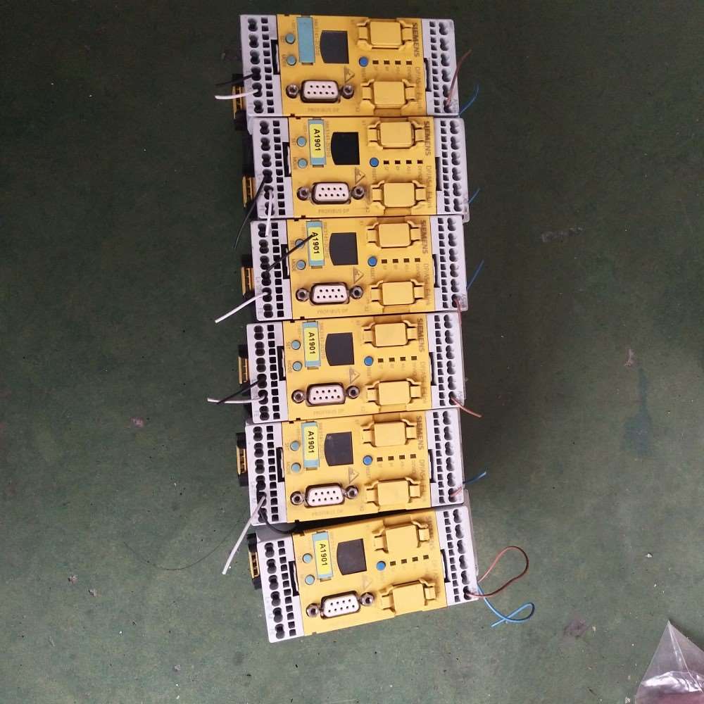 SIEMENS西门子3RK3141-2CD10实拍图成色新-议价