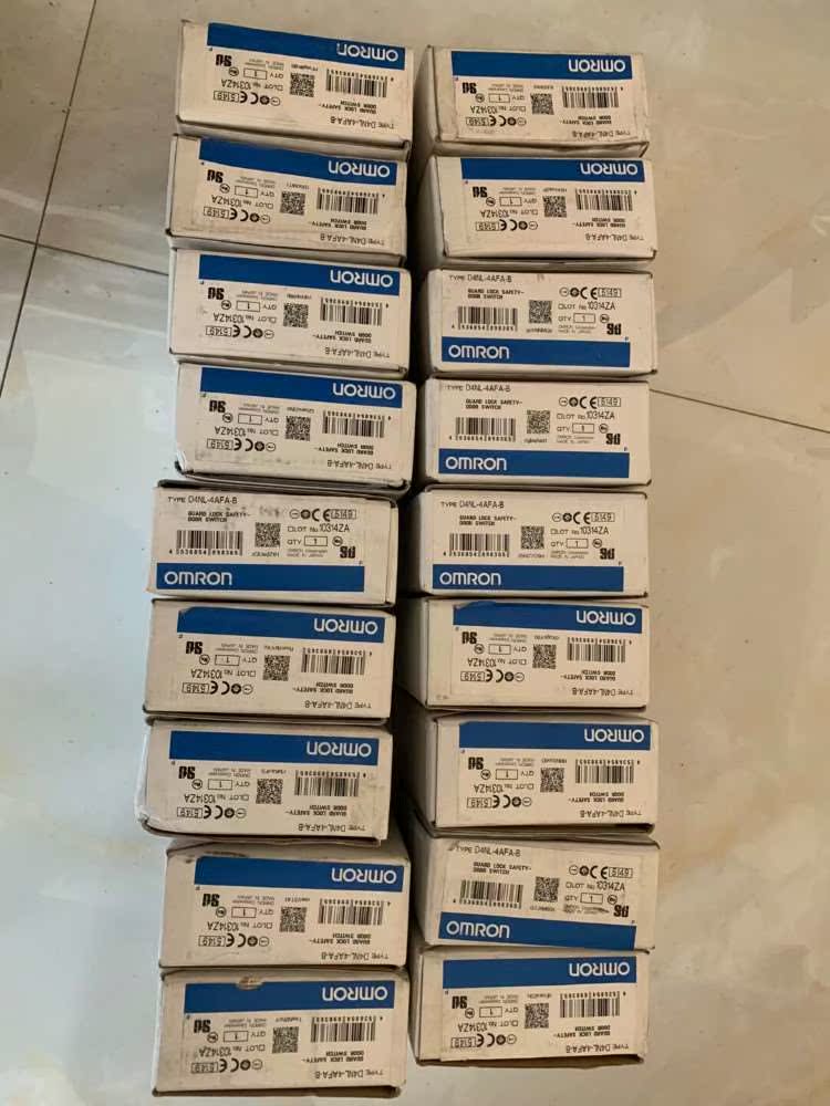 欧姆龙安全门开关D4NL-4AFA-B-议价