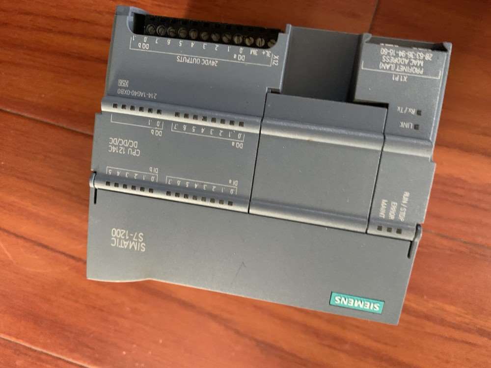 西门子214-1AG40CPU1214C95新