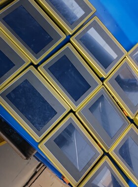 EVTR艾威图触摸屏,出门有17个,,成色漂亮,质量 议价