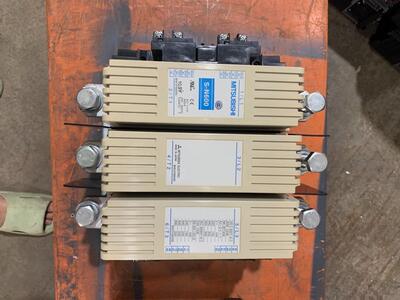 三菱S-N600接触器600A线圈220V成色95新触