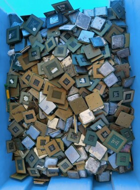 废电脑内存 没挑过268/公斤 CPU142/公斤-议价