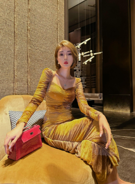XULU原创初秋新款时尚黄色网纱裙气质修身显身材褶皱桃心领连衣裙