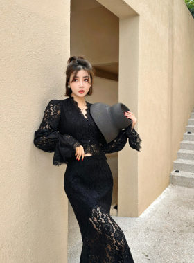 XULU原创顶ji纱线股线镂空蕾丝泡泡袖短衬衫黑色修身鱼尾裙两件套