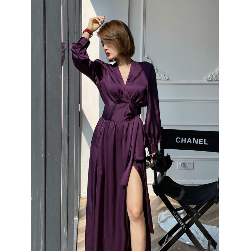 XULU原创简约纯色缎面法式复古裙优雅高腰修身绑带V领连衣裙