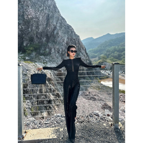 XULU原创欧洲进口亮片缀饰网纱透视拼接性感轻奢收腰阔腿连体裤