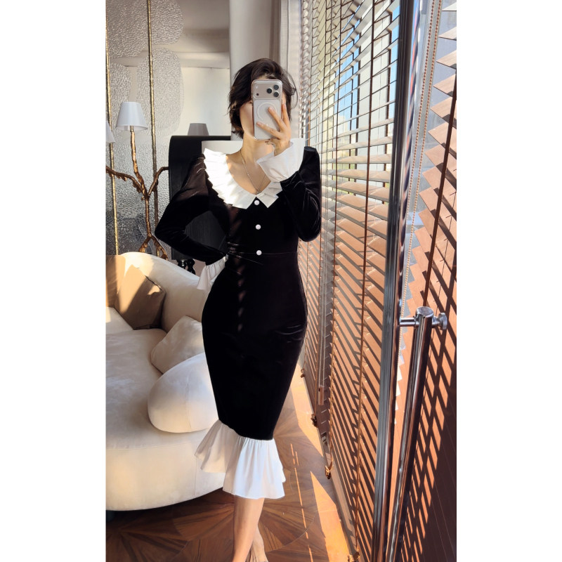 XULU原创赫本千金风复古丝绒黑色荷叶边V领显瘦中长款鱼尾连衣裙,女装/女士精品,连衣裙,淘宝优惠券,粉丝福利购,淘宝优惠卷