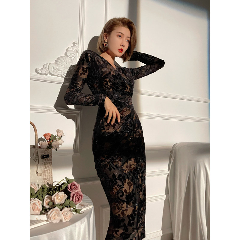 XULU原创轻奢精致亮片烧花印花裙时尚气质修身性感V领丝绒连衣裙,女装/女士精品,连衣裙,淘宝优惠券,粉丝福利购,淘宝优惠卷