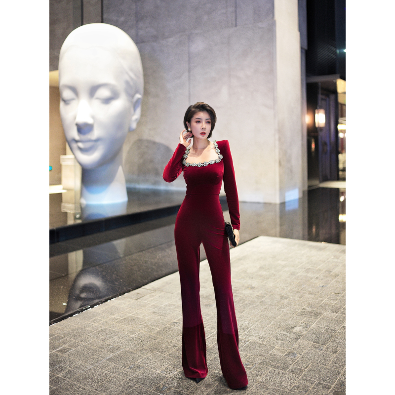 XULU原创丝绒方领订钻高阶气质名媛优雅复古修身长袖高腰连体裤