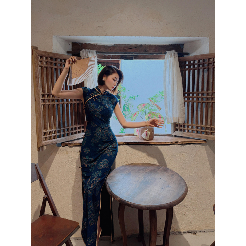 XULU原创夏季醋酸烫金印花优雅修身旗袍温婉气质高腰修身连衣裙