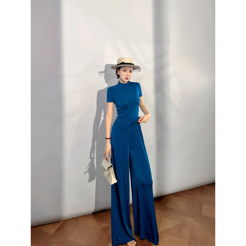 XULU原创进口醋酸蓝色显瘦正肩短袖T恤高腰直筒阔腿裤两件套装