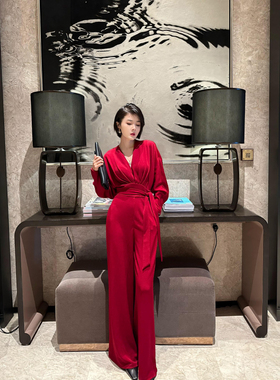 XULU原创秋冬红色醋酸法式收腰高级感轻奢气质V领长袖阔腿连体裤