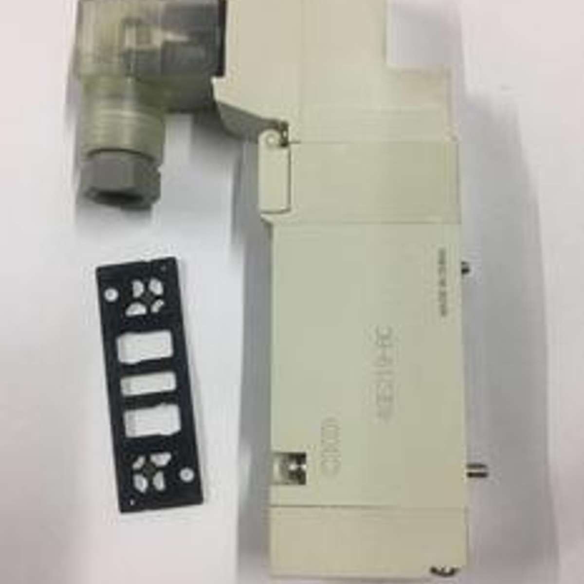 日本CKD电磁阀4GE/B/219-00-BC/H-3/1AC110DC24