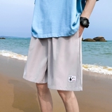 浅灰色