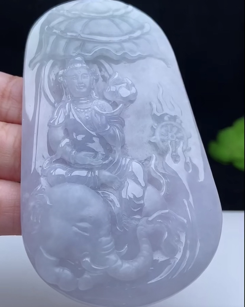 缅甸天然A货翡翠观音挂件-大件手工雕刻普贤菩萨带证书