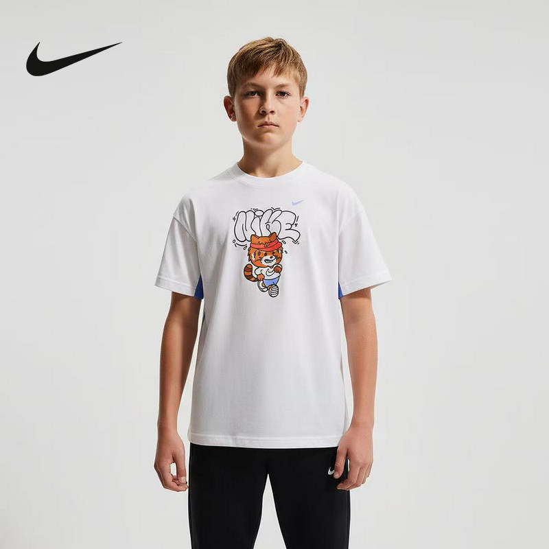 NIKE耐克男童T恤夏季正品图案印花圆领休闲短袖针织衫IV2635-100