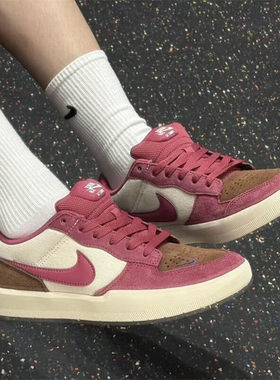 NIKE耐克男鞋休闲鞋SB FORCE 58百搭潮流运动鞋红色翻毛皮板鞋