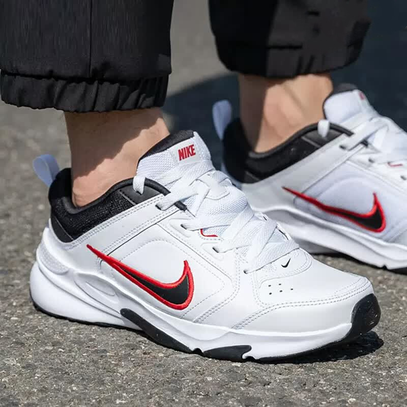 NIKE耐克男鞋运动鞋舒适红勾复古老爹鞋轻便缓震皮面休闲鞋跑步鞋