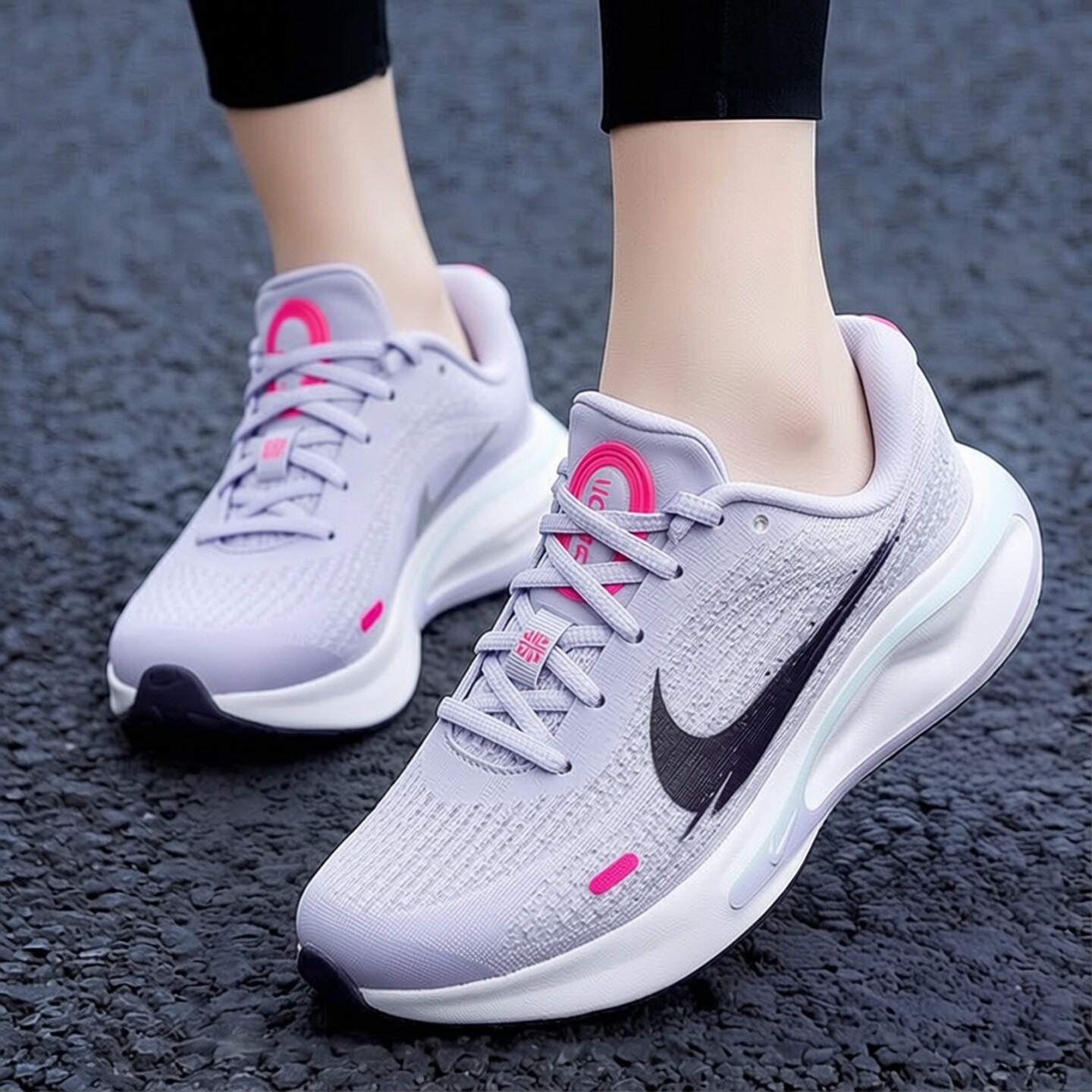 Nike耐克鞋子潮流紫色运动鞋轻便跑步鞋正品减震女鞋健身透气网鞋