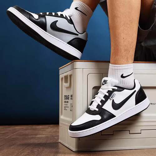 Nike耐克2026年新款Dunk Low黑白熊猫低帮板鞋男女同款休闲鞋潮流