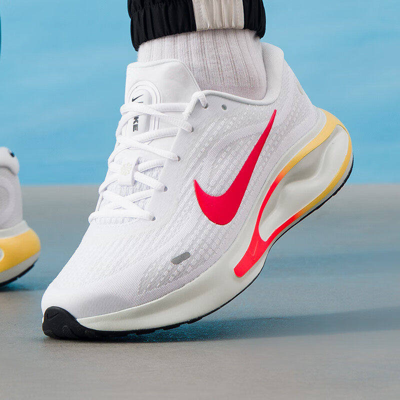 NIKE耐克跑鞋男鞋新款JOURNEY RUN健身训练运动鞋透气休闲跑步鞋