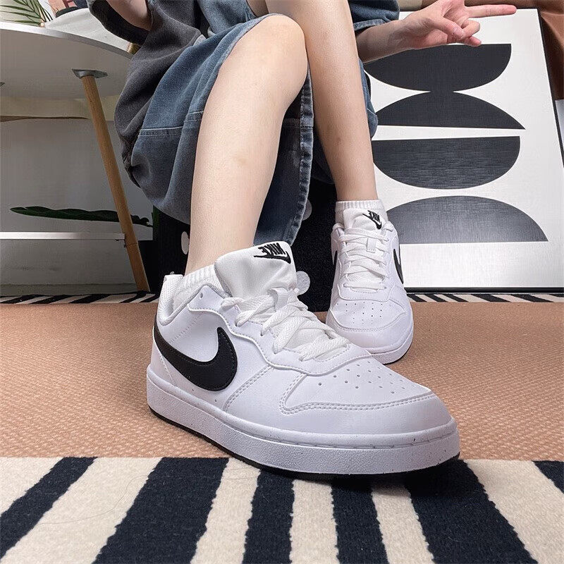 Nike耐克夏季新款低帮板鞋女白色系带运动潮流休闲鞋轻便四季通用