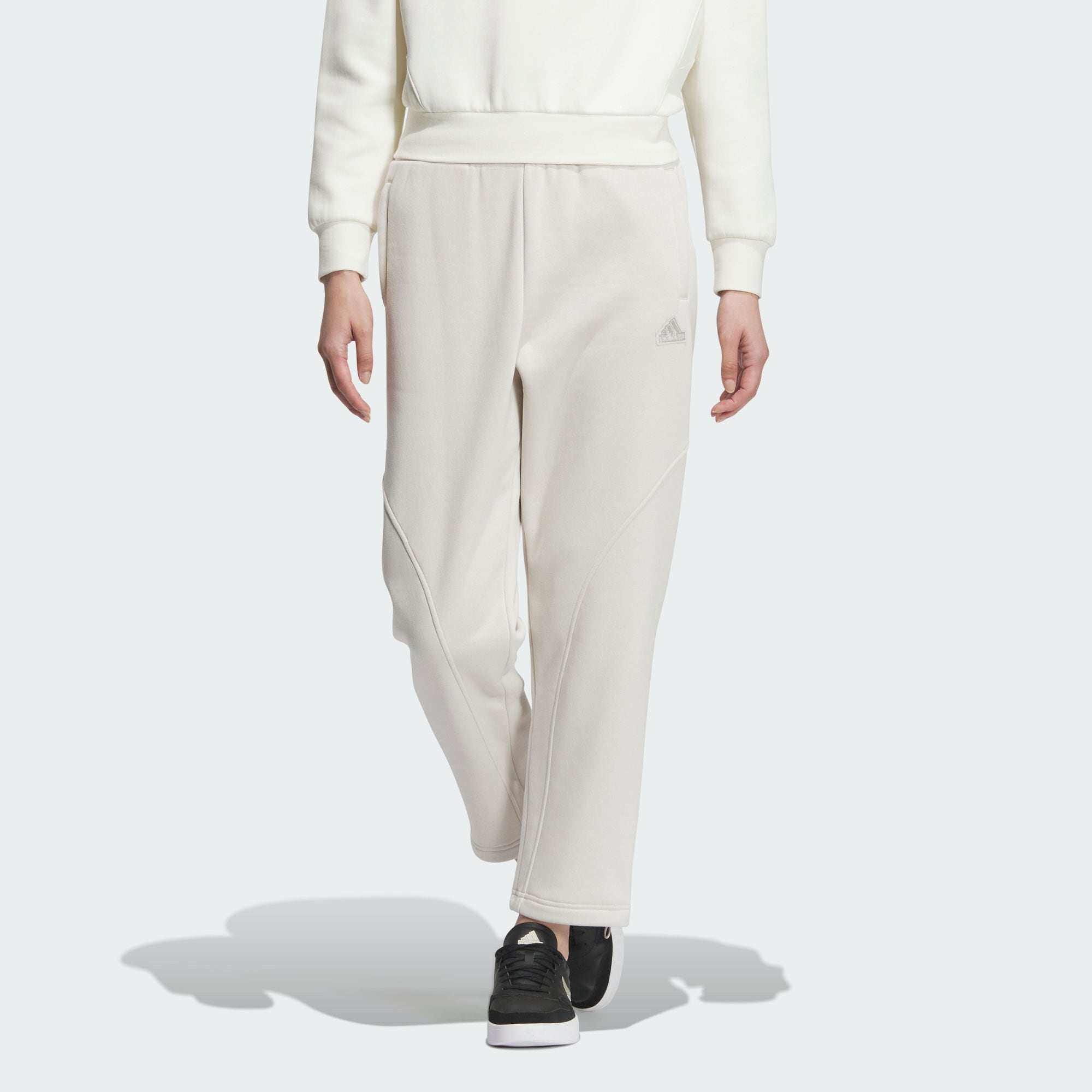 Adidas/阿迪达斯正品女子加绒宽松运动休闲锥形裤JJ3570