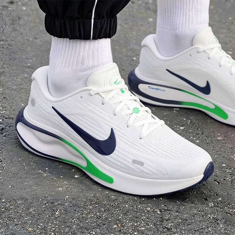 Nike耐克鞋子正品缓震跑步鞋透气网鞋男子健身运动鞋训练鞋FN0228