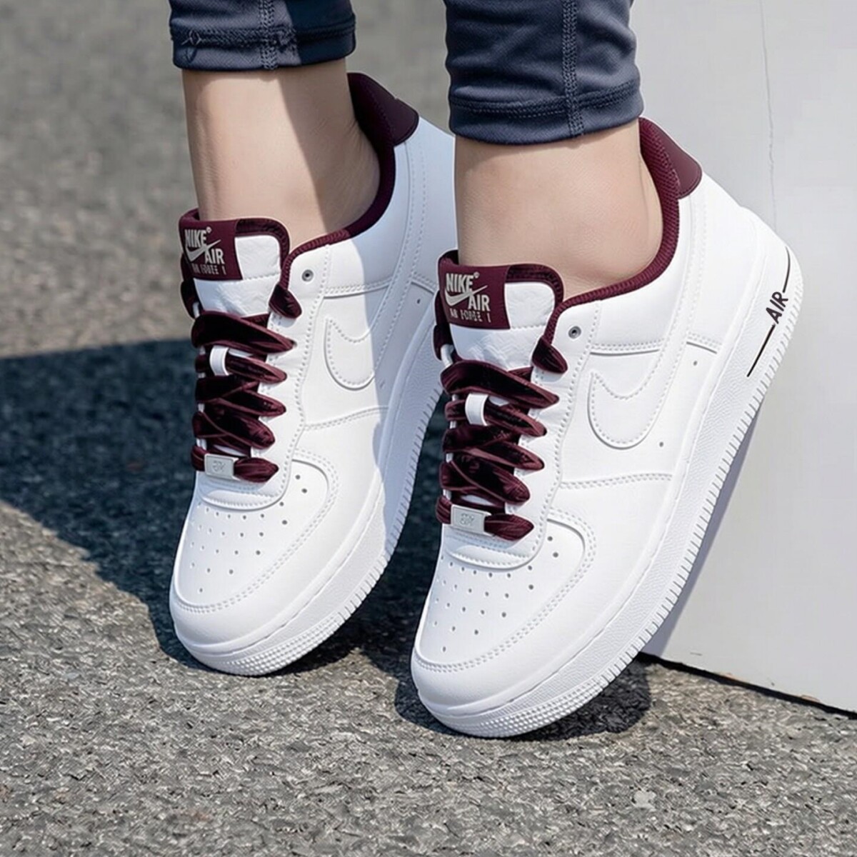 Nike耐克鞋子AIR FORCE 1运动鞋空军一号板鞋新款女子白色休闲鞋