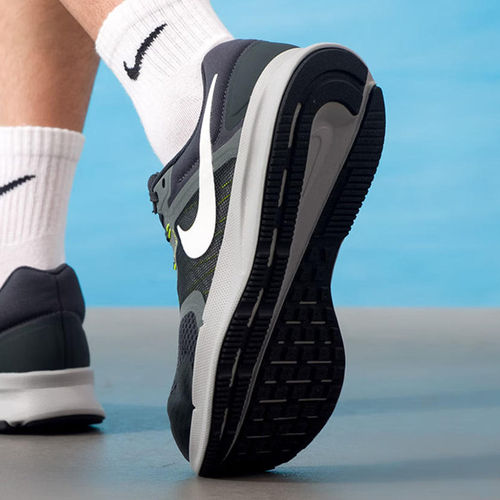 Nike男子跑步鞋运动鞋耐克男鞋正品年新款耐磨健身轻便缓震休闲鞋