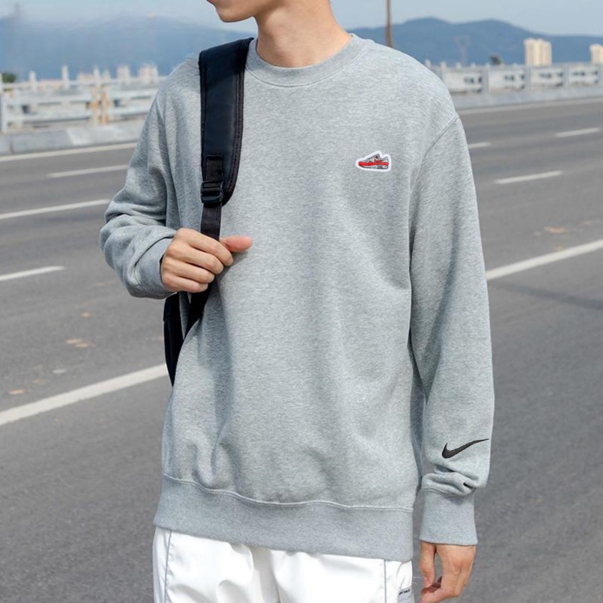 Nike耐克浅灰色圆领卫衣男正品针织棉运动长袖宽松透气休闲套头衫